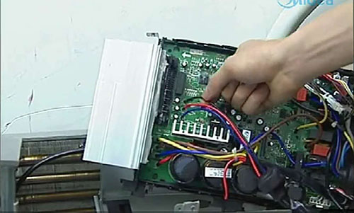 苍梧美的空调电话是多少